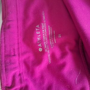 Athleta Capri pink side pocket pants